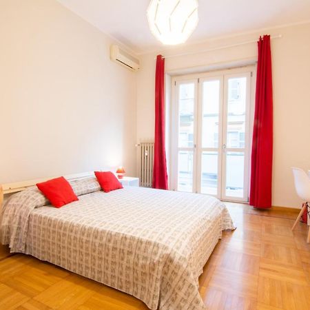 Guest House Torino Porta Nuova ตูริน ภายนอก รูปภาพ