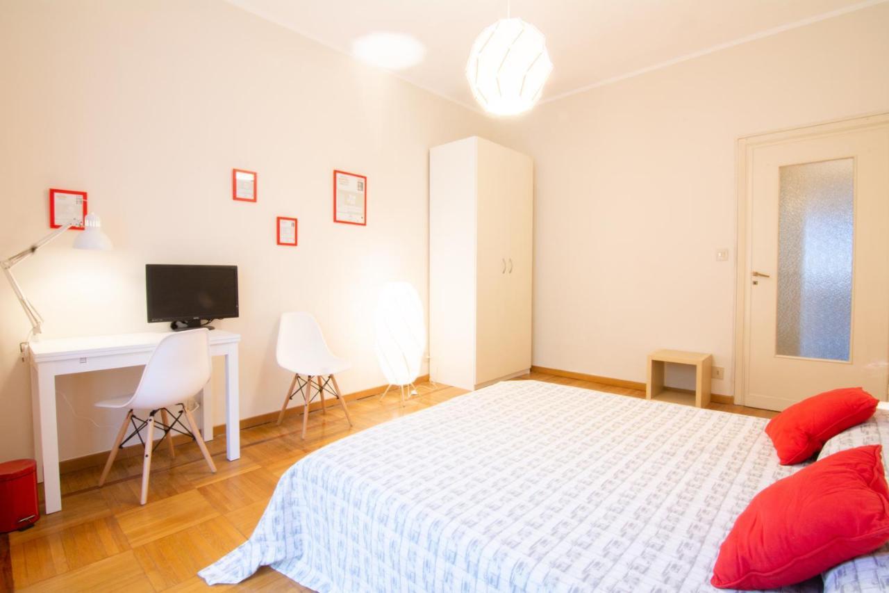 Guest House Torino Porta Nuova ตูริน ภายนอก รูปภาพ