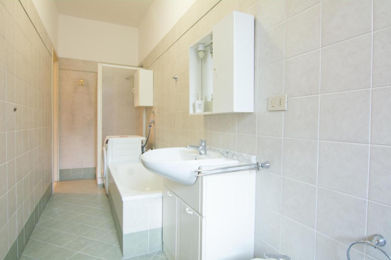 Guest House Torino Porta Nuova ตูริน ภายนอก รูปภาพ